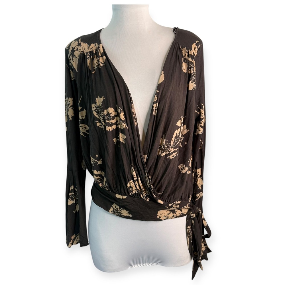 Free People Fiona Bell Sleeve Surplice Tie Waist Grey Floral Top Medium